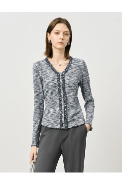 Gray V-Neck Slim Fit Long-Sleeve Knit Top